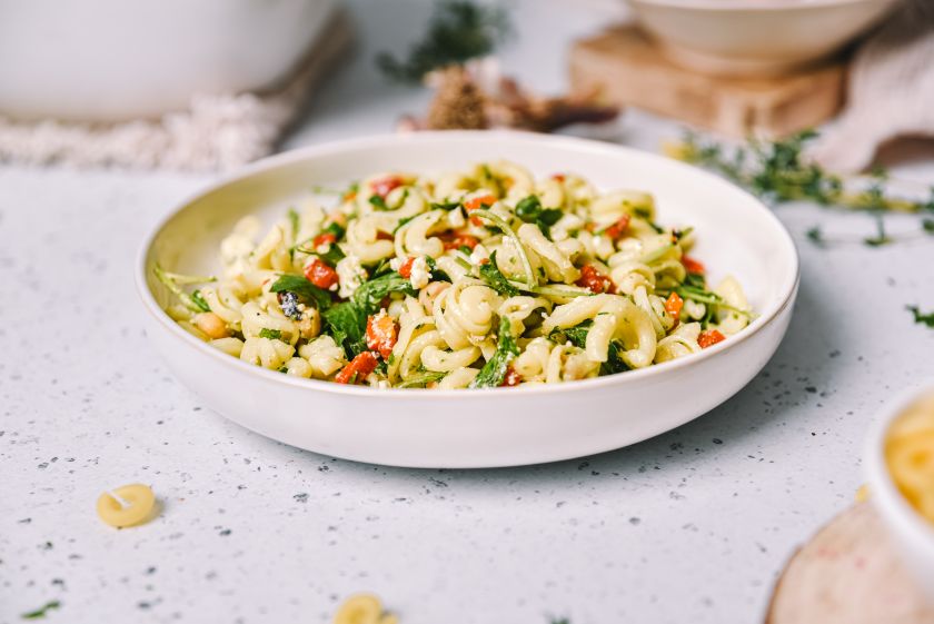 Chimichurri pasta salata