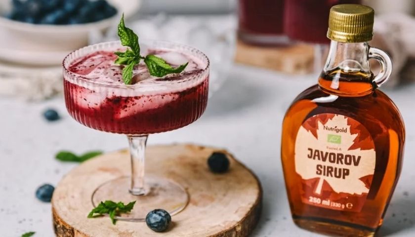 Zaboravite na rafinirani šećer i umjetne zaslađivače i  zasladite se uz potpuno prirodni Nutrigold Javorov sirup!