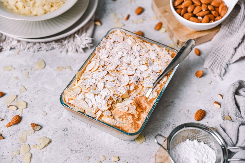 Zobena kaša s bademima