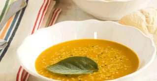 Aromatische Suppe mit Amaranth – leicht pikant & vollmundig! Aromatische Suppe mit Amaranth