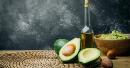 Avocadoöl für Gesundheit, Haut und Haare – vielseitig & natürlich