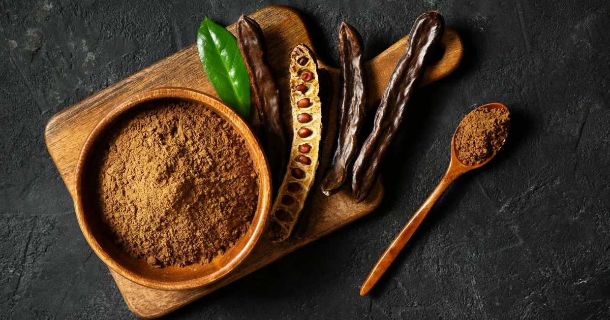 Johannisbrotpulver und Samen