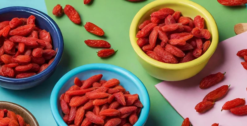 Goji Beeren in Schälchen