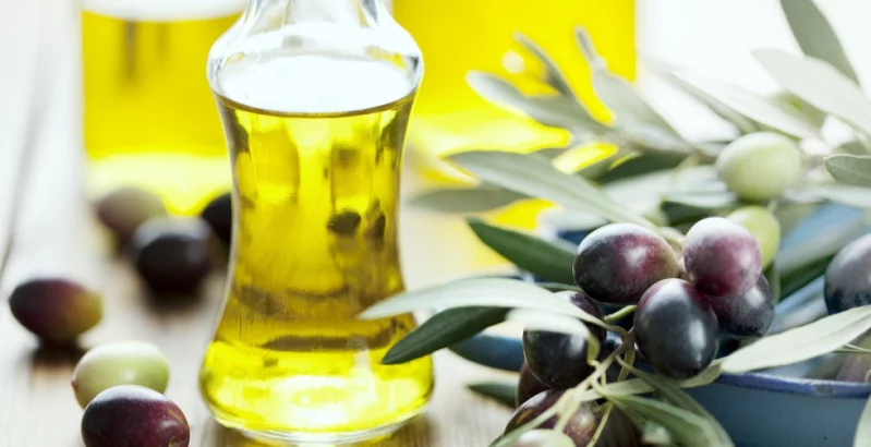 Jojobaöl in einer Flasche