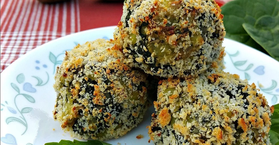 Bällchen aus Kartoffeln und Spinat