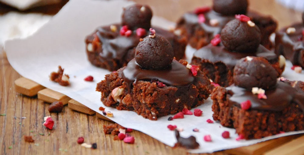 Schoko-Haselnuss-Würfel