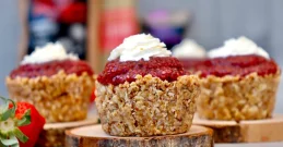 Chia-Törtchen mit Obst – einfaches Rezept für ein frisches Dessert