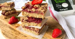 Schnitten mit Erdbeeren