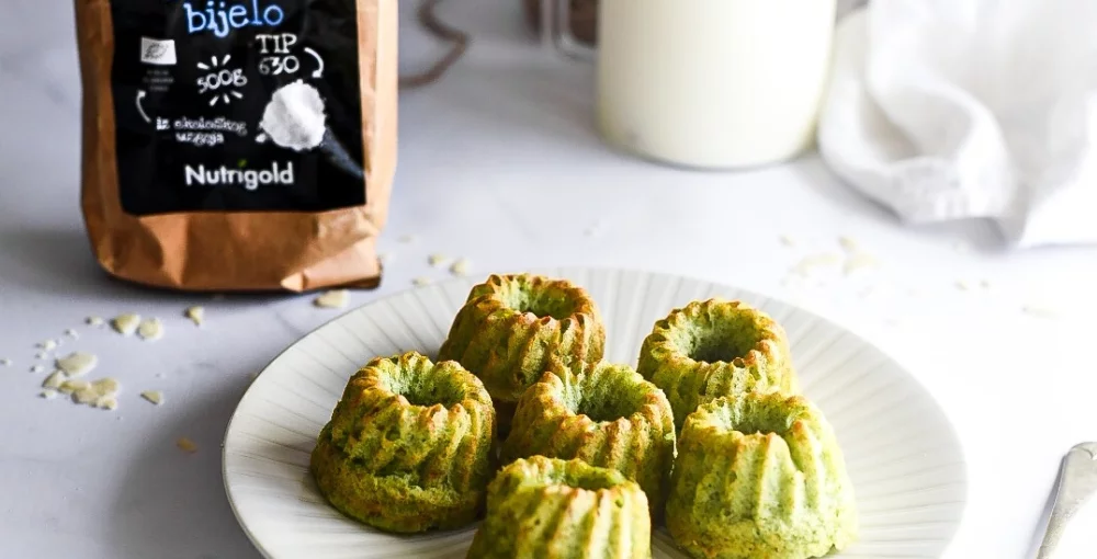 Muffins für Babys am Teller