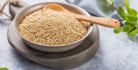 Quinoa in einer Schüssel