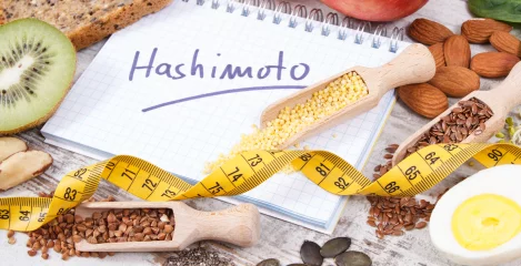 Hashimoto in ein Notizbuch geschrieben