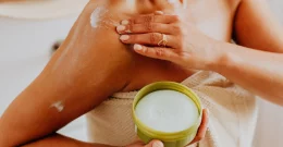 After-Sun Essentials – die besten Produkte für Feuchtigkeit und langanhaltende Bräune