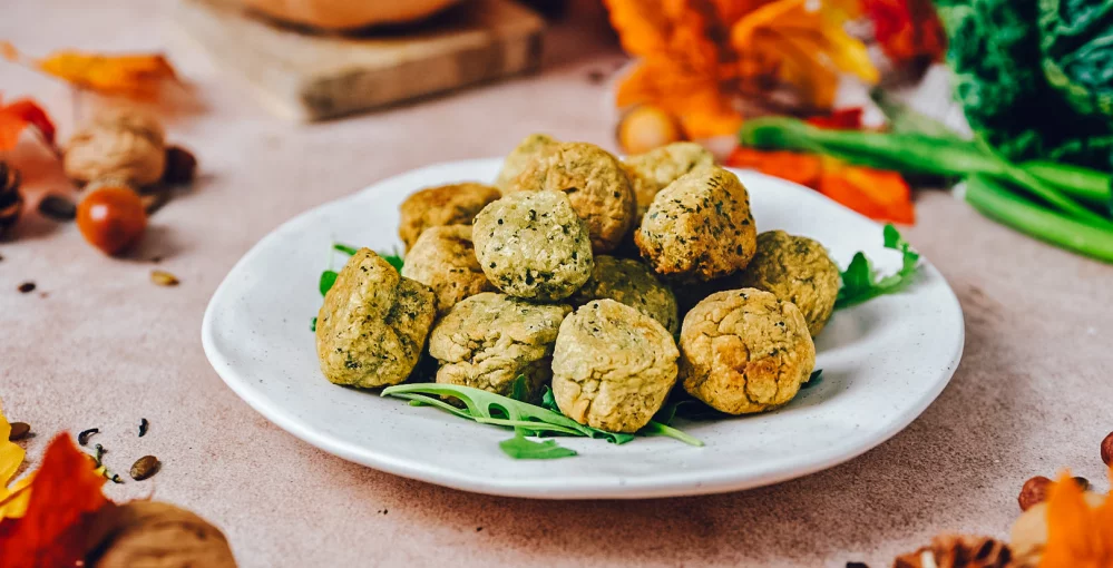 Falafel mit Kichererbsen und Grünkohl – einfach & aromatisch