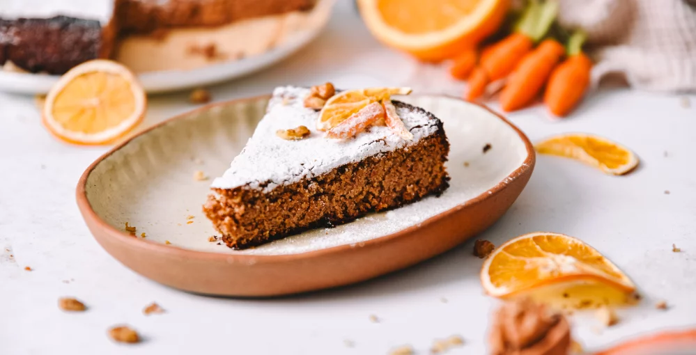 Walnusskuchen mit Orange