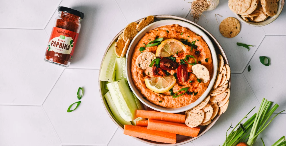 Moderner Hummus –  innovatives Rezept für eine cremige Kichererbsen-Variante!