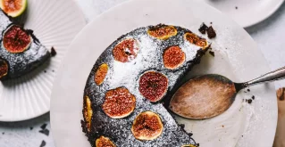 Schokoladentorte mit Feigen – einfaches Rezept für saftigen Genuss! Schokoladentorte mit Feigen
