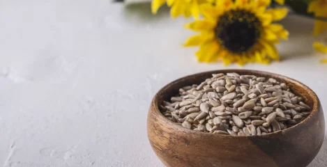 Getränk mit Sonnenblumenkernen