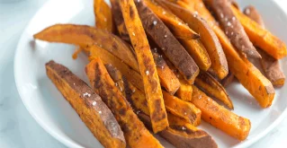 Süßkartoffel-Sticks – Einfaches Fingerfood für Kinder und Erwachsene Süßkartoffel-Sticks