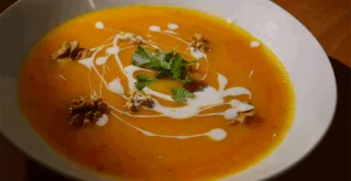 Cremige Kürbissuppe